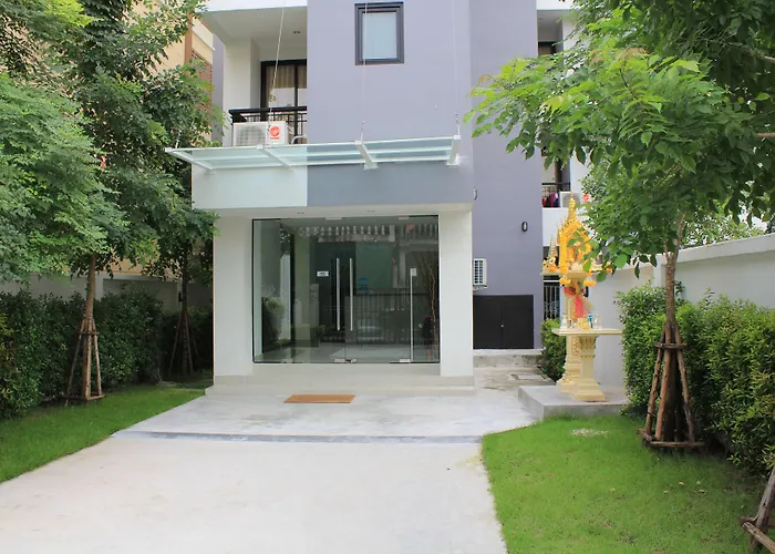 Utd Aries & Hotel 3*